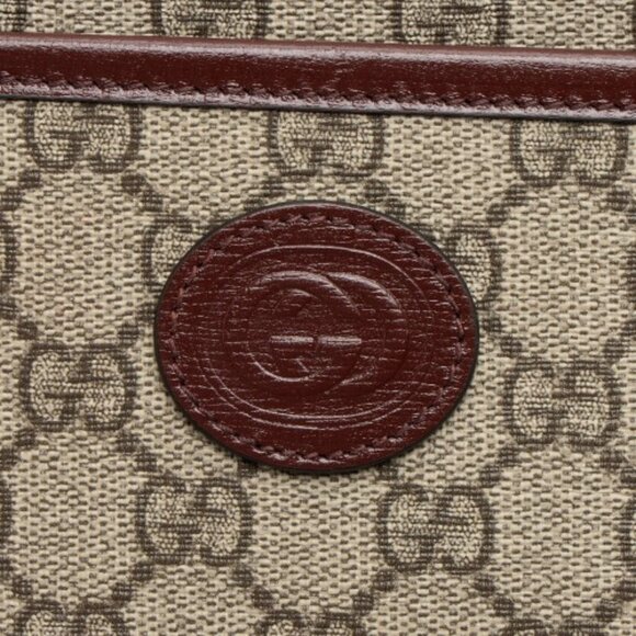 GIFTABLE! NEW! $1100 Gucci GG Supreme Clutch Travel Pouch Pristine Condition - Picture 10 of 17